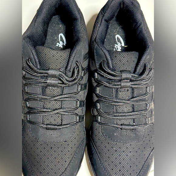 COPY - CAPEZIO jazz black dance shoes in like new condition size 7.5 - Picture 2 of 8